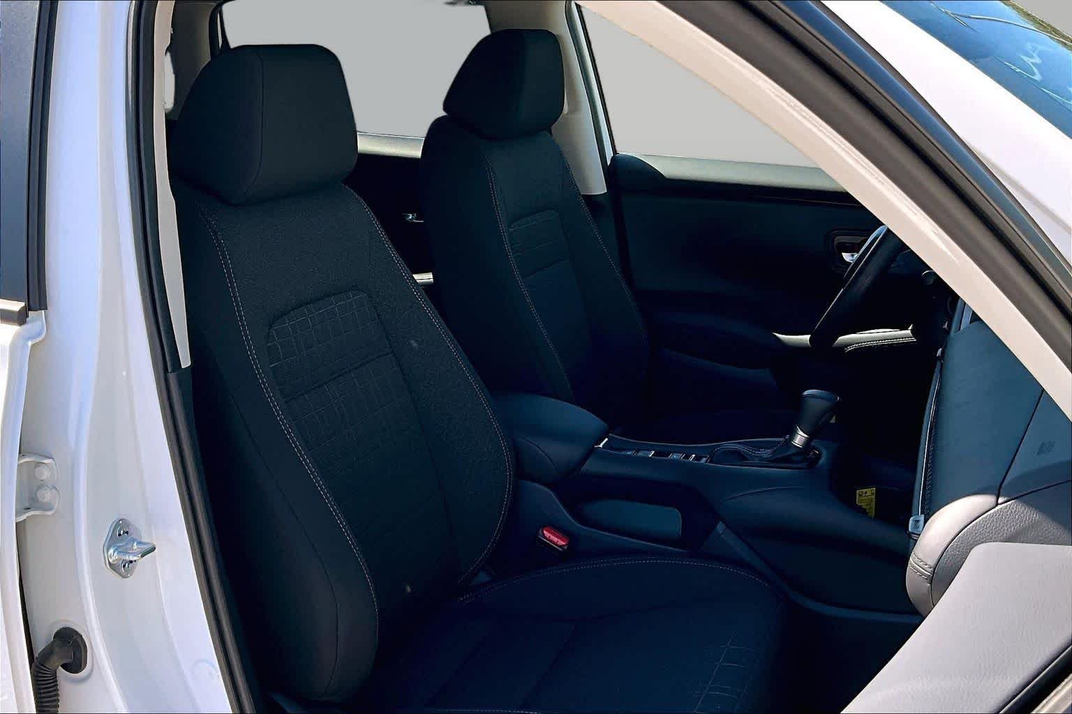 2026 Honda HR-V LX - Photo 9