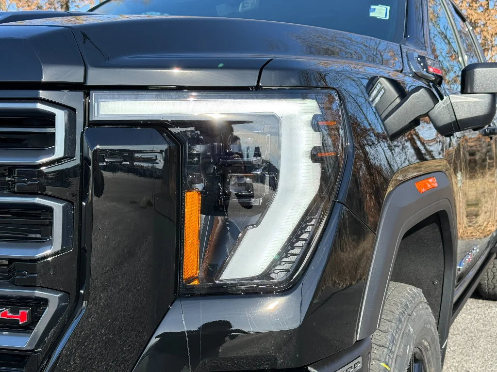 2026 GMC Sierra 2500HD AT4 - Photo 16