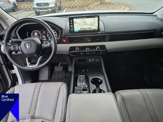 Used 2024  Honda Touring image 31