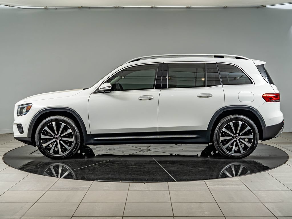Used 2023 Polar White Mercedes-Benz GLB 250 image 8