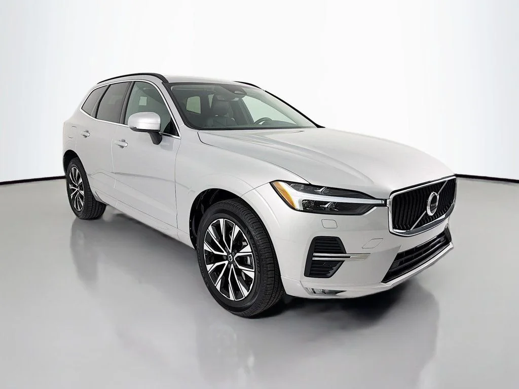 2023 Volvo XC60 B5 Core AWD's photo