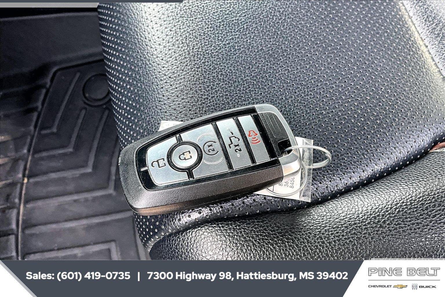 Used 2024 White Ford XL image 10
