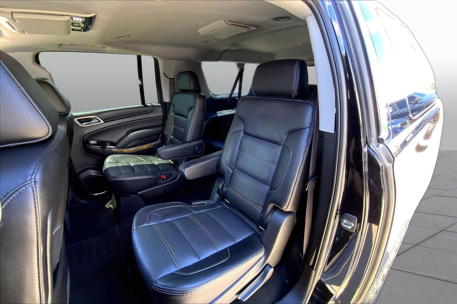Used 2016 Onyx Black GMC Denali image 20