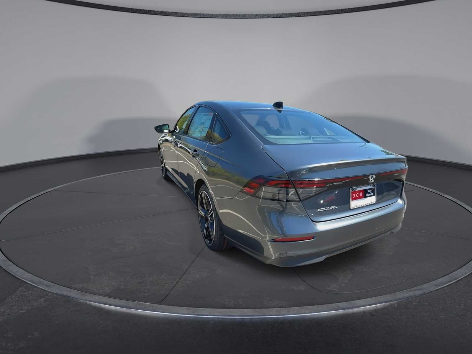 New 2026 Meteorite Gray Metallic Honda SE image 6