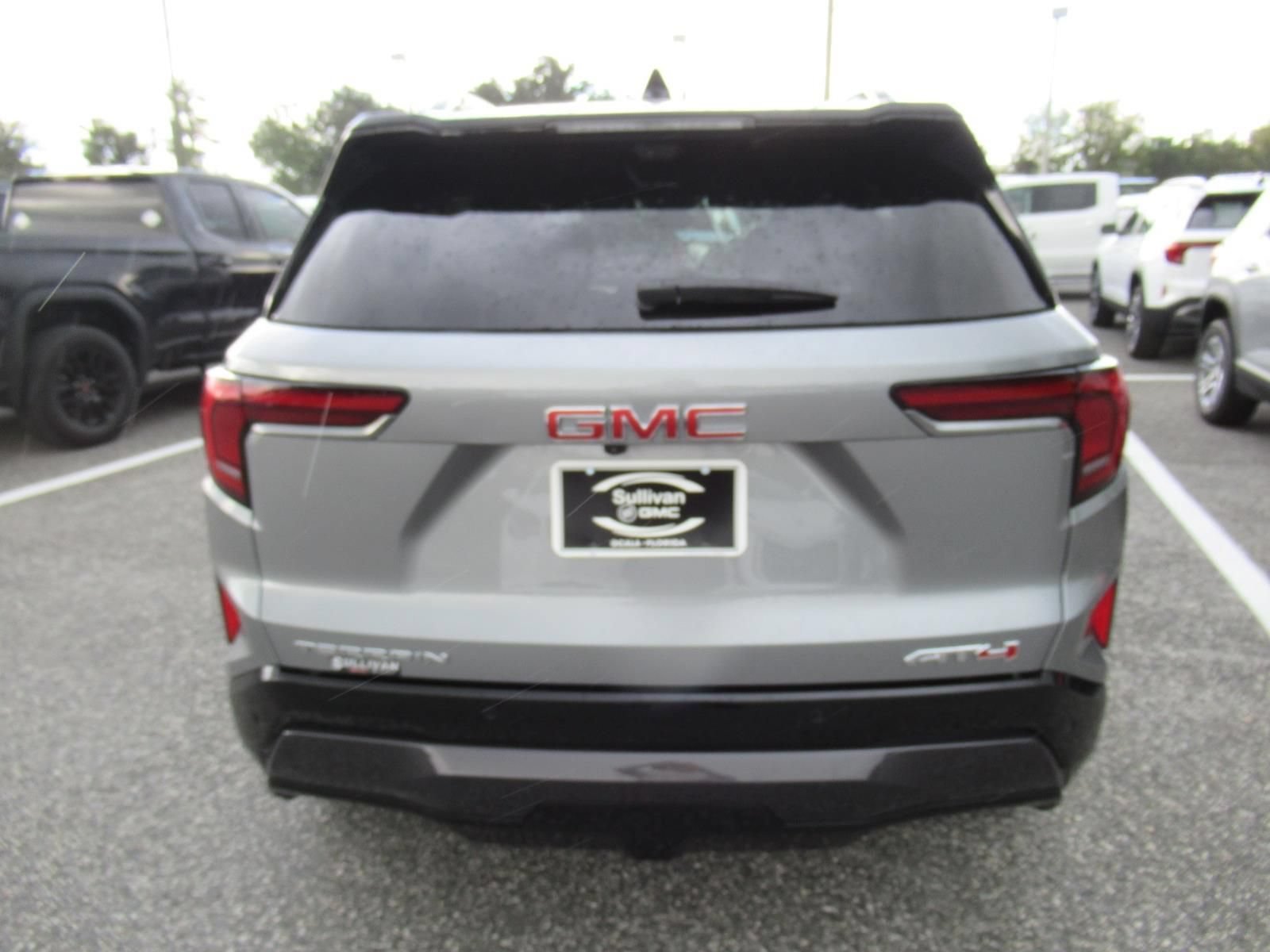 2027 GMC Terrain AT4 - Photo 6
