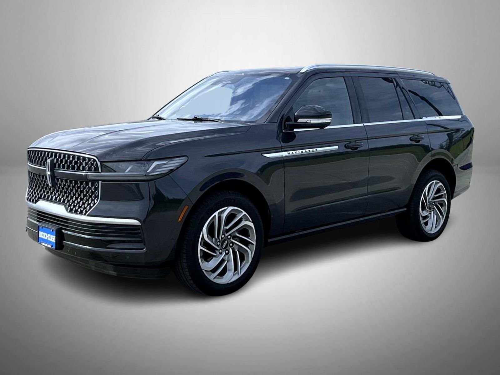 Used 2025 Gray Lincoln Reserve image 1