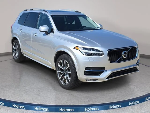 Used 2017 Silver Volvo T6 Momentum image 4