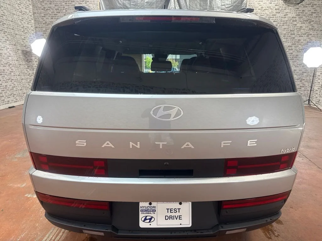 New 2027 Shimmering Silver Hyundai SEL image 6