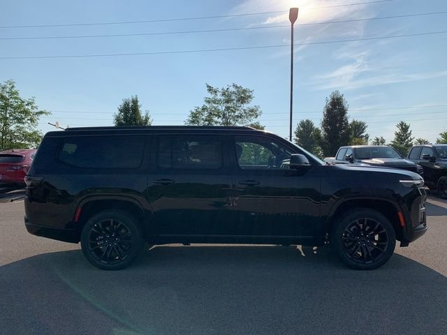 New 2026 High Gloss Black Jeep Summit Obsidian image 7