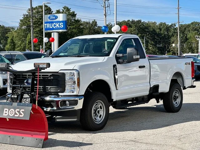 New 2026 Oxford White Ford XL image 4