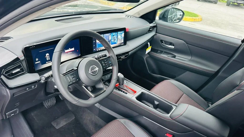 2026 Nissan KICKS SR - Photo 13