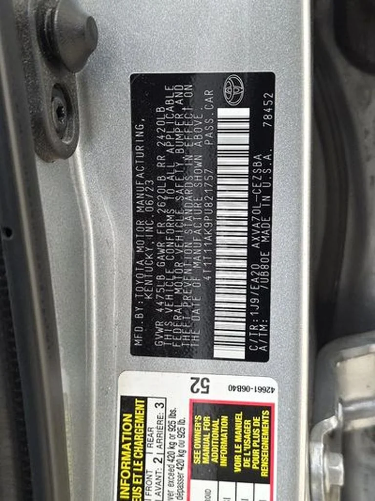 Used 2023 Silver Toyota SE image 14