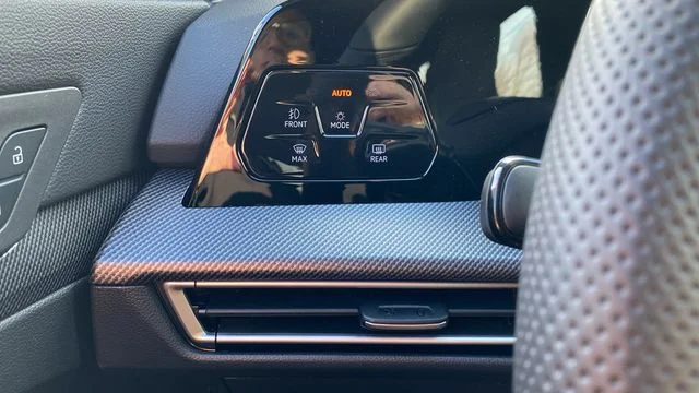 2026 Volkswagen Golf GTI SE - Photo 16