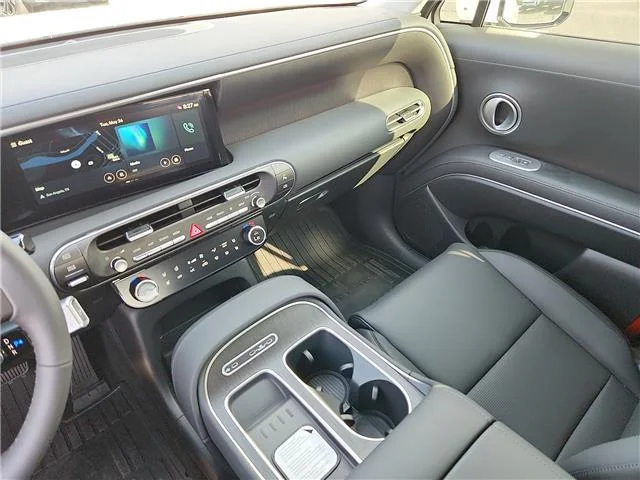 New 2026 Creamy White Pearl Hyundai SEL Premium image 20