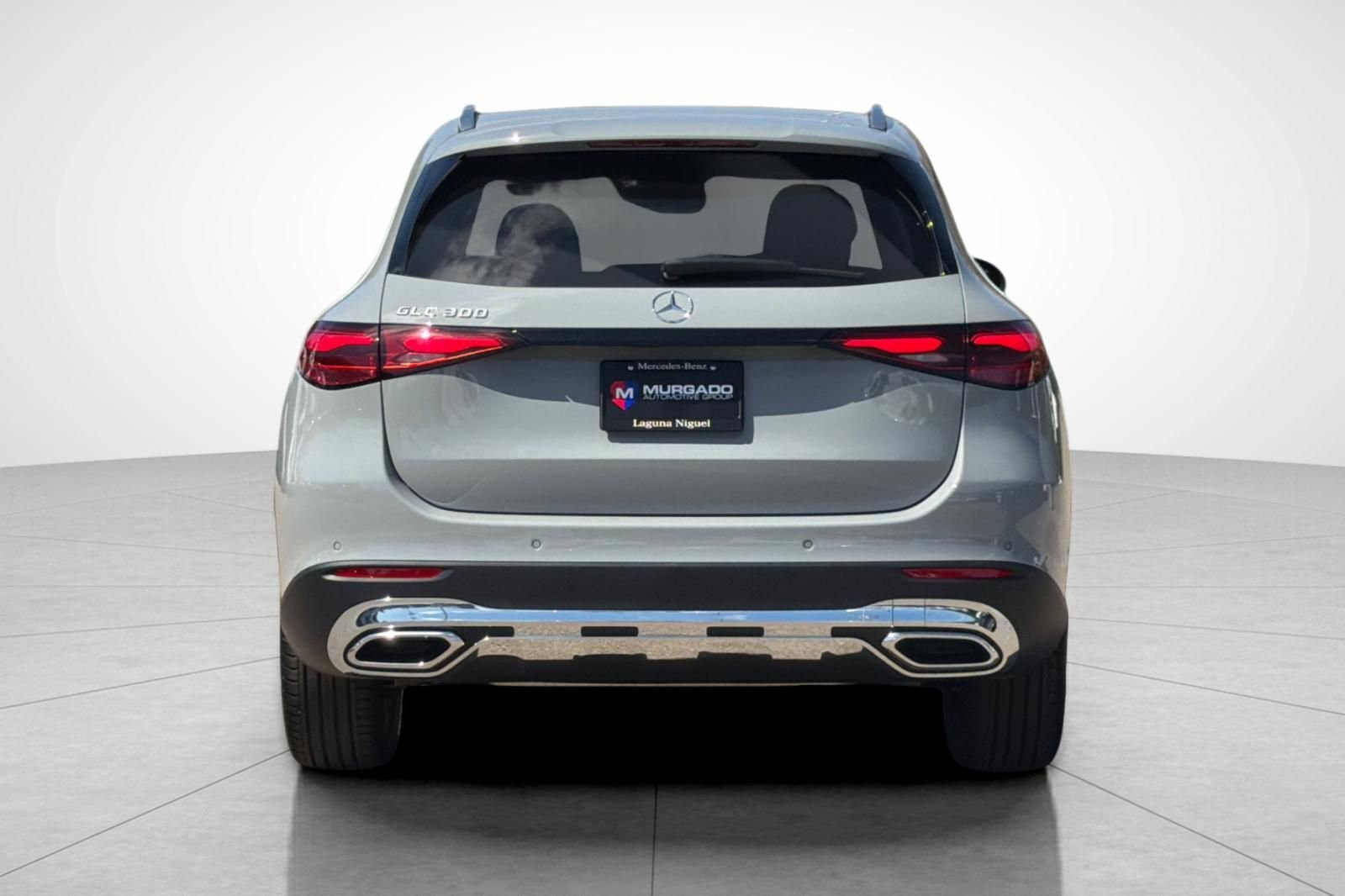New 2026 MANUFAKTUR Alpine Grey Mercedes-Benz GLC 300 image 8