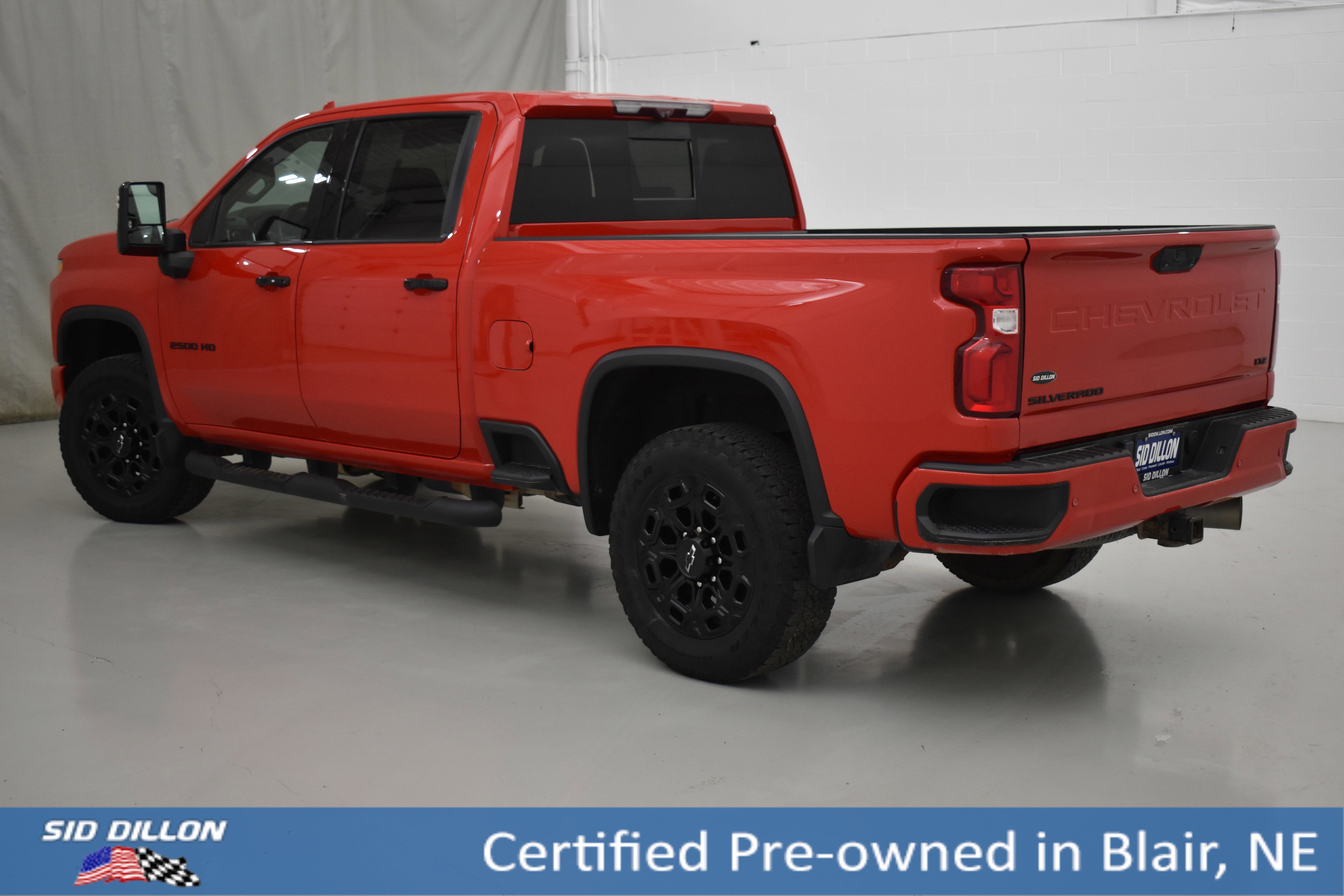 Used 2021 Red Hot Chevrolet LTZ image 16