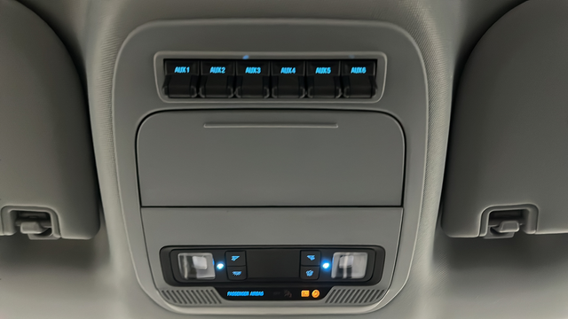 Used 2025 Carbonized Gray Metallic Ford XL image 32