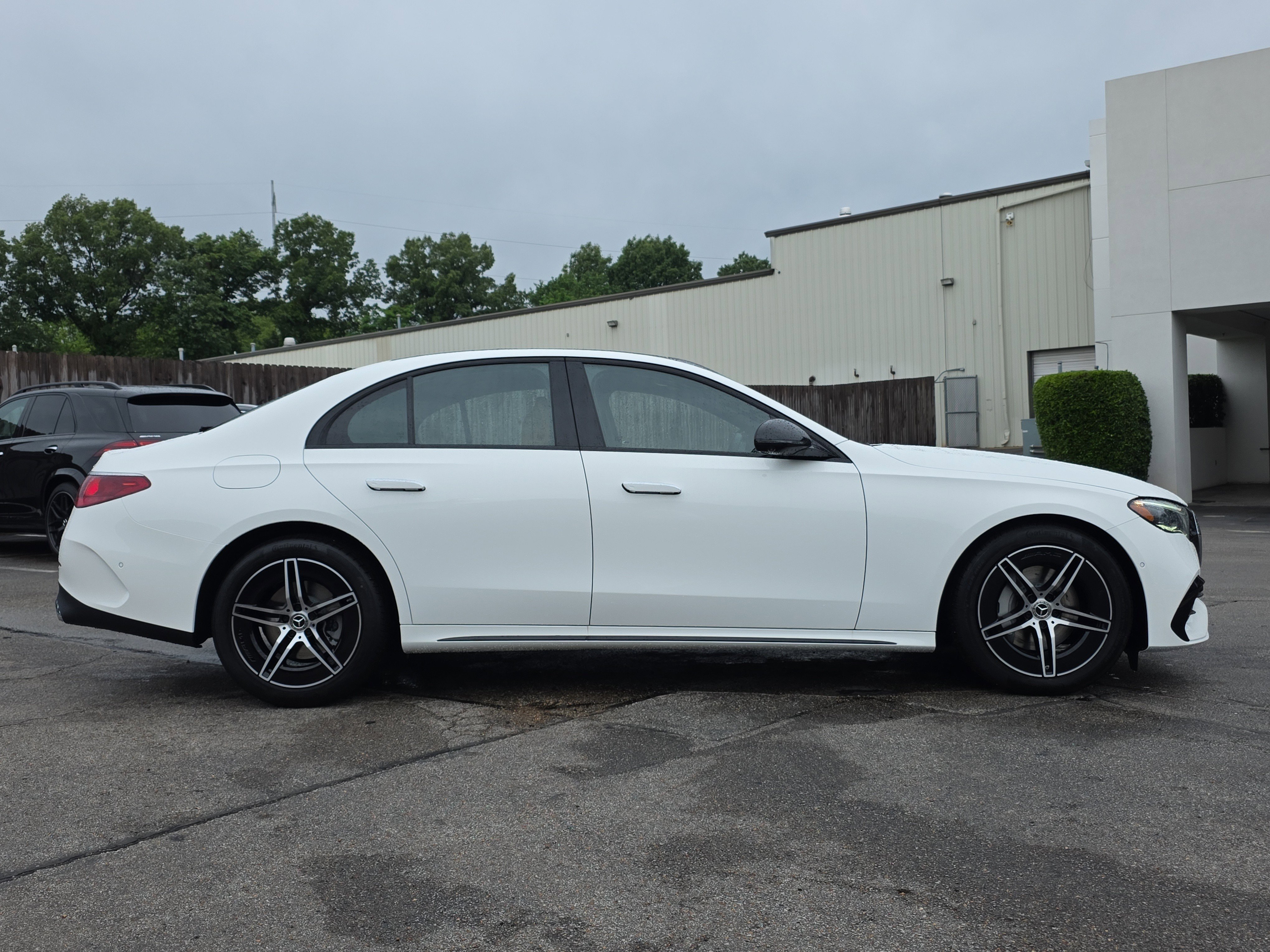 New 2026 Polar White Mercedes-Benz E 350 image 34