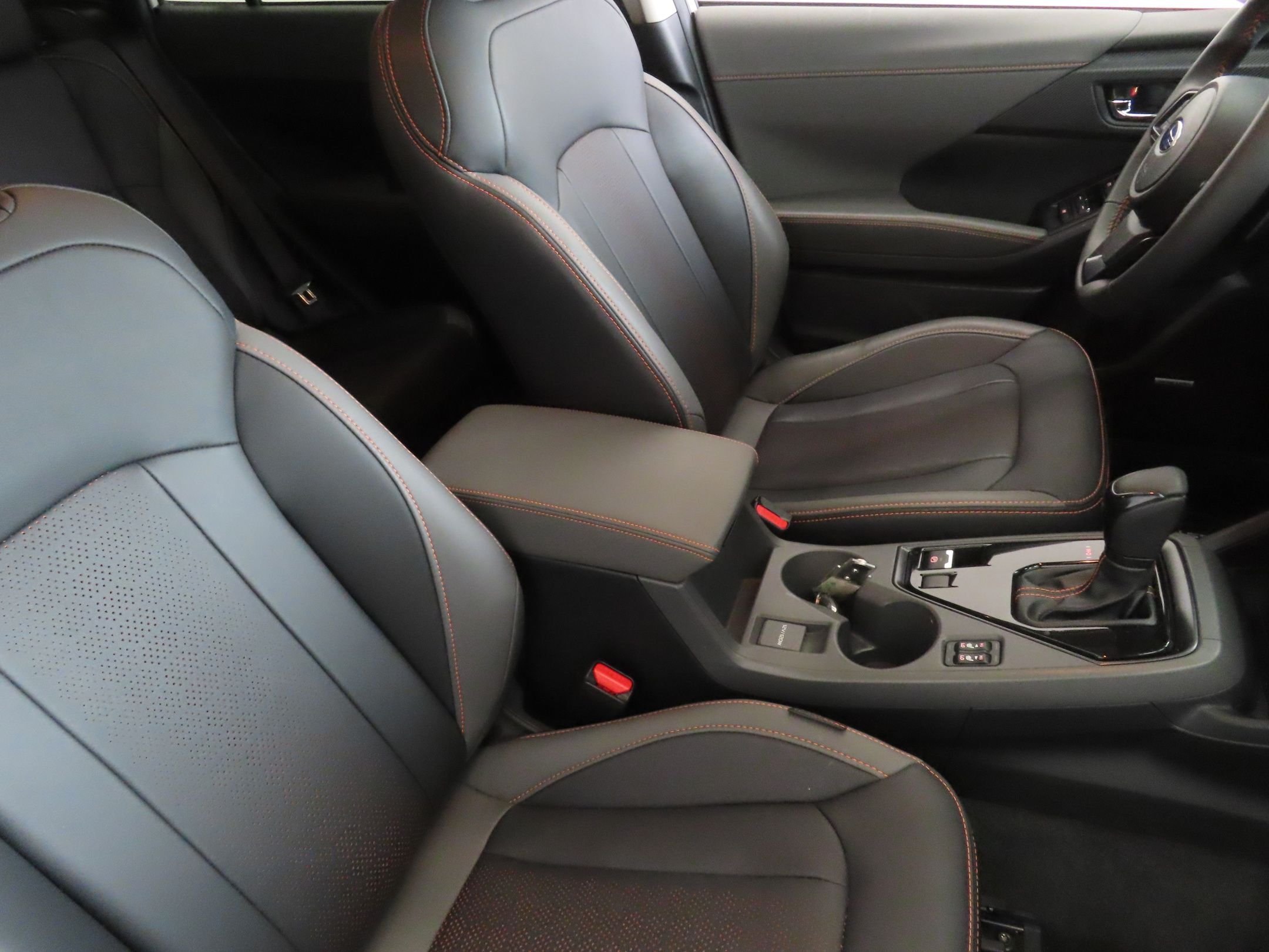 Used 2025 White Subaru Limited image 25