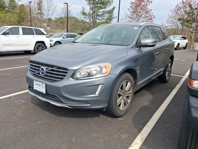 Used 2016 Volvo XC60 T6 with VIN YV4902RK2G2844348 for sale in Lauderhill, FL