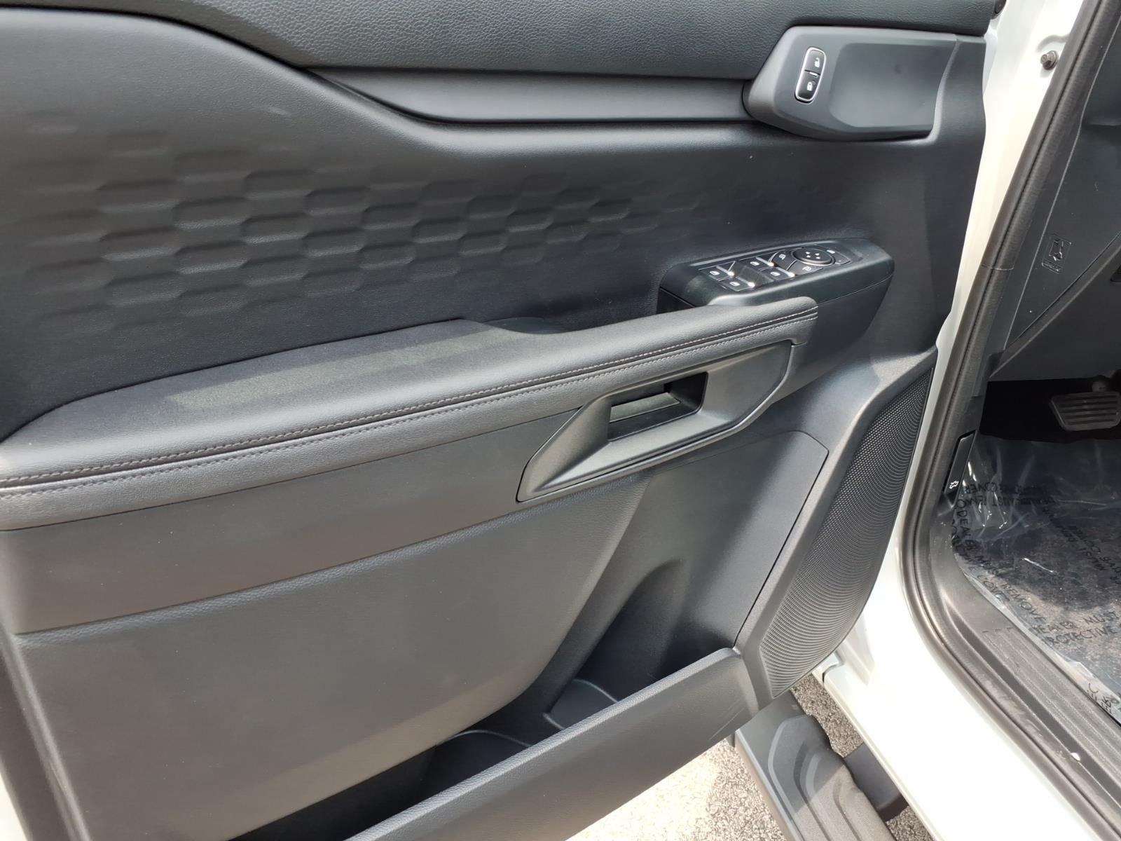 New 2026 Avalanche Ford XLT image 11