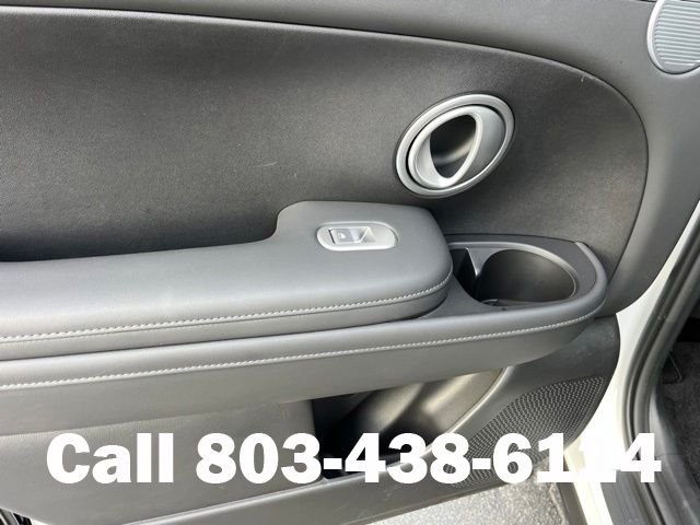 Used 2026 White Hyundai SEL Convenience image 13
