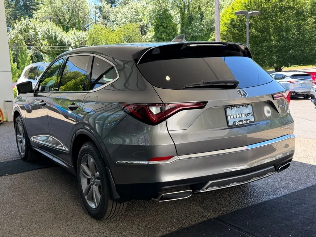 New 2026 Liquid Carbon Metallic Acura Base image 5