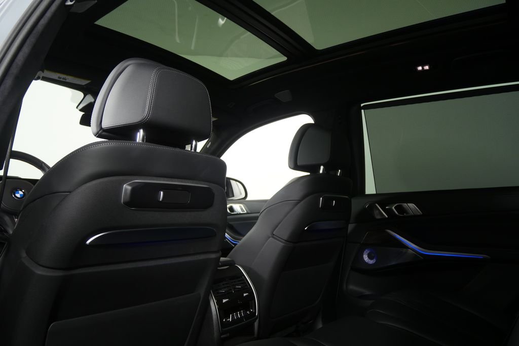 2026 BMW X7 M60i - Photo 20
