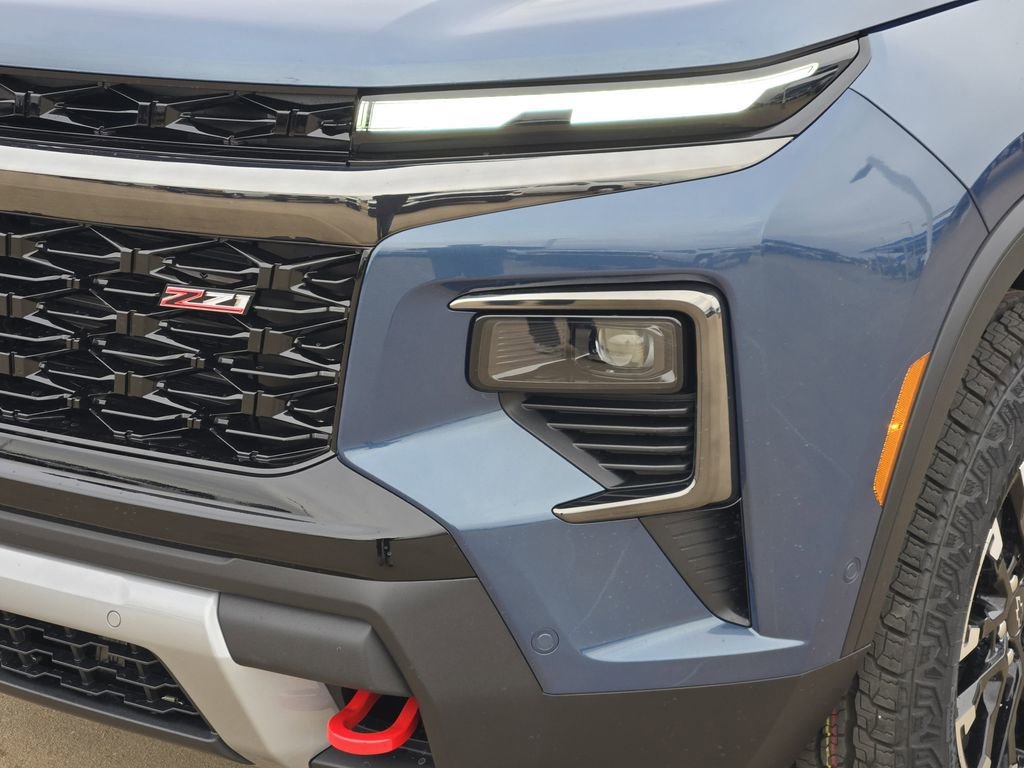 New 2026 Lakeshore Blue Metallic Chevrolet Z71 image 21