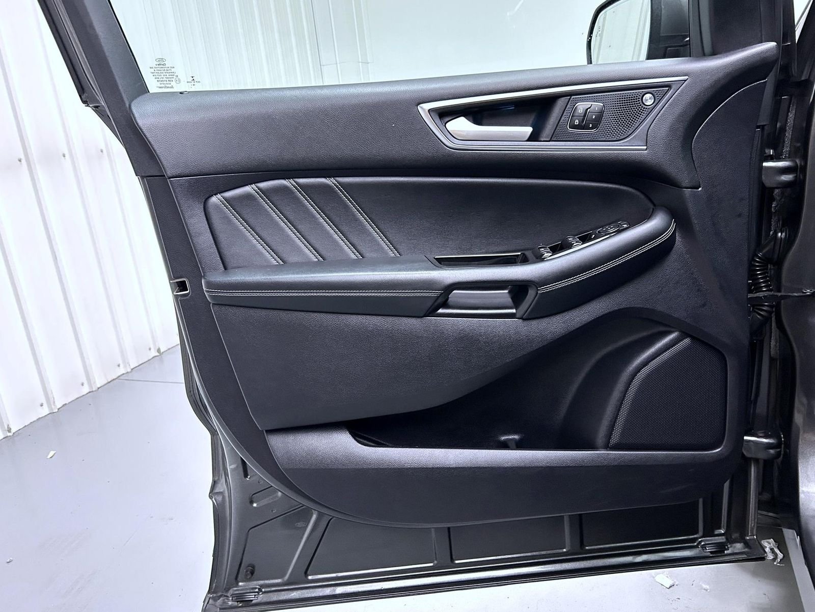 Used 2019 Gray Ford ST image 9