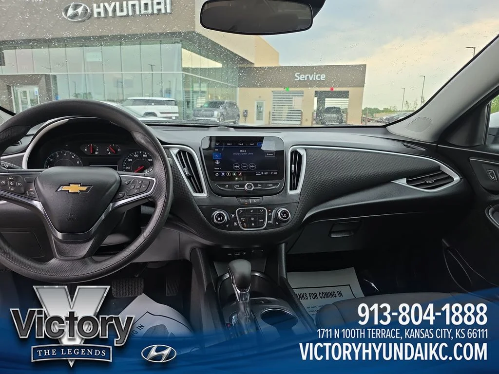 Used 2024 White Chevrolet LT image 12