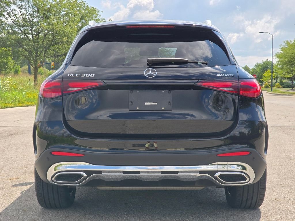 Used 2026 Black Mercedes-Benz GLC 300 image 20