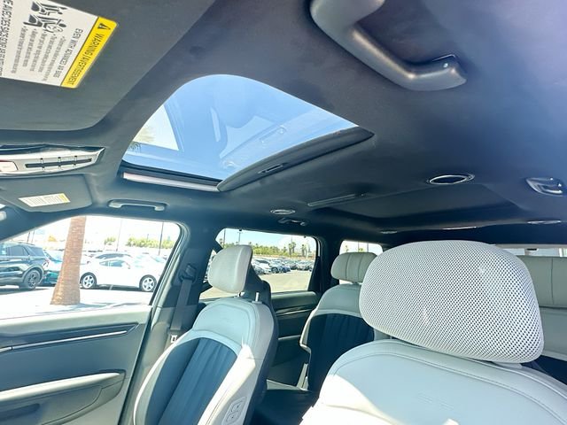 New 2026 Glacial White Pearl / Black Ro Kia GT-Line AWD image 23