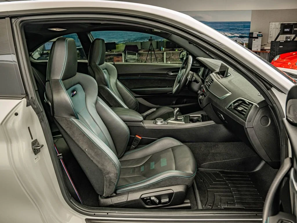 Used 2020 Alpine White BMW Competition image 41
