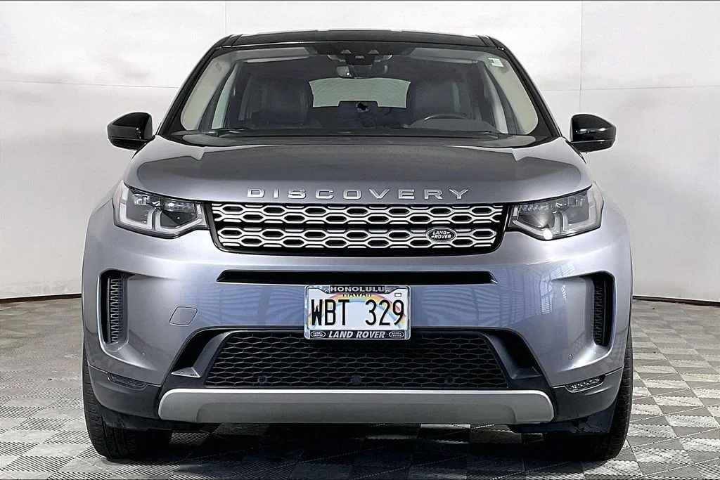 Used 2020  Land Rover SE image 2