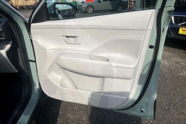 2026 Hyundai Kona SE - Photo 22