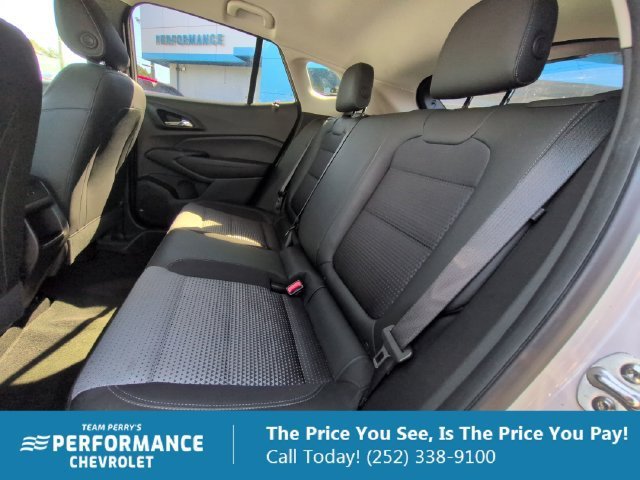 2024 Chevrolet Trax LT - Photo 14