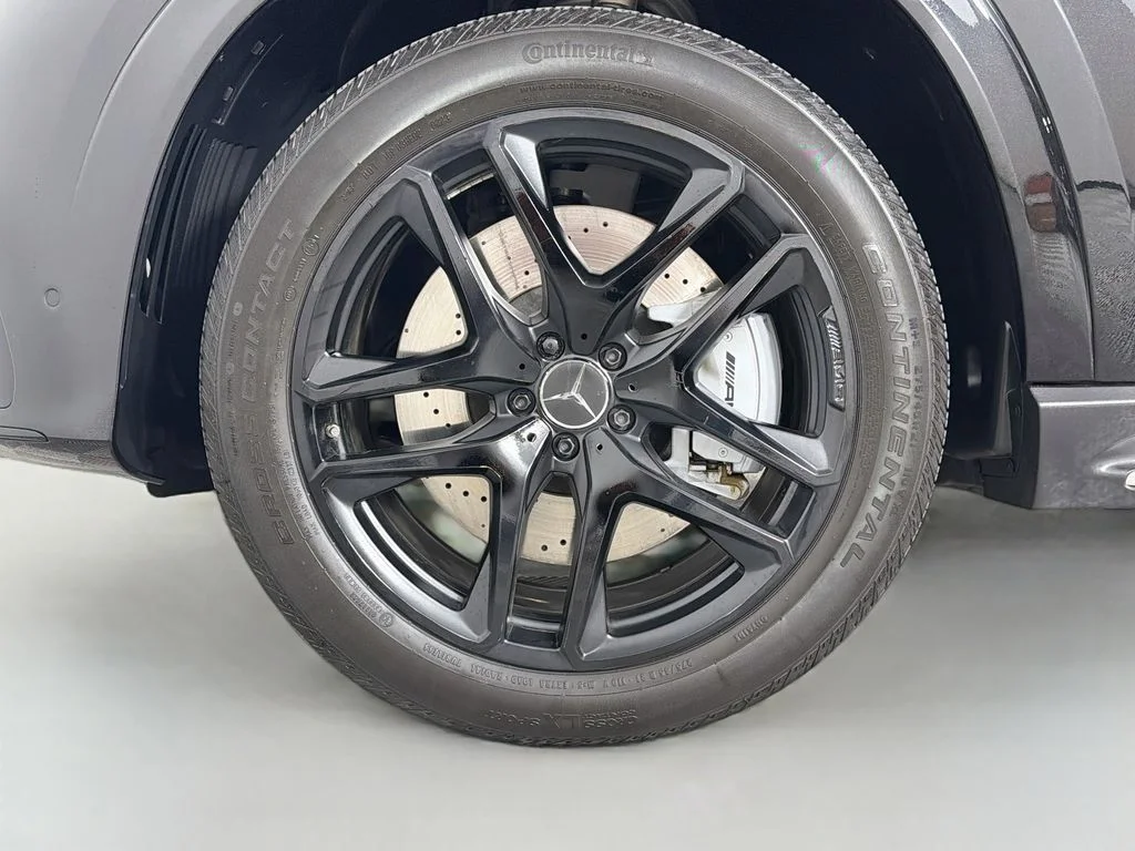 Used 2024 Black Mercedes-Benz GLE 53 AMG® image 34
