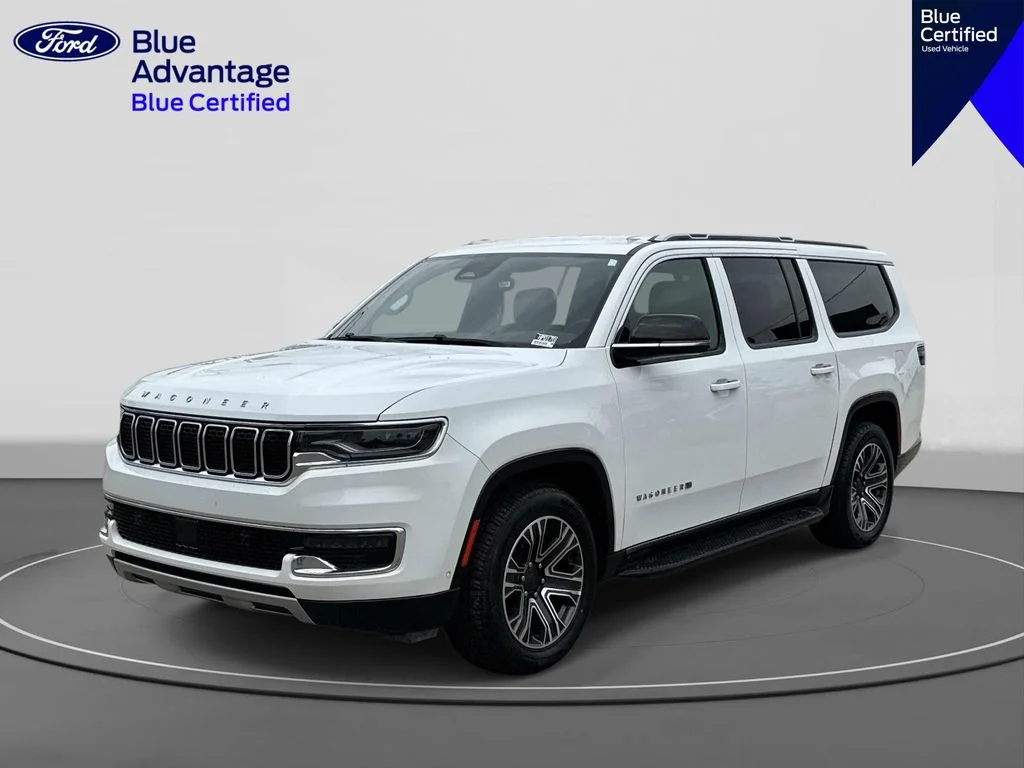 2024 Jeep Wagoneer L's photo