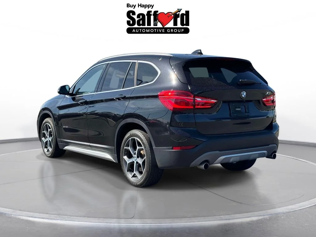 Used 2018 Black BMW sDrive28i image 6