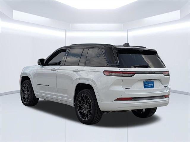 New 2026 Bright White Clear-Coat Exterior Paint Jeep Summit image 3