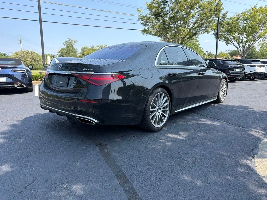 Used 2021 Black Mercedes-Benz S 580 image 4