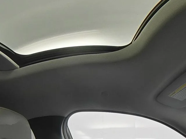Used 2024 Brown Chevrolet ACTIV image 41