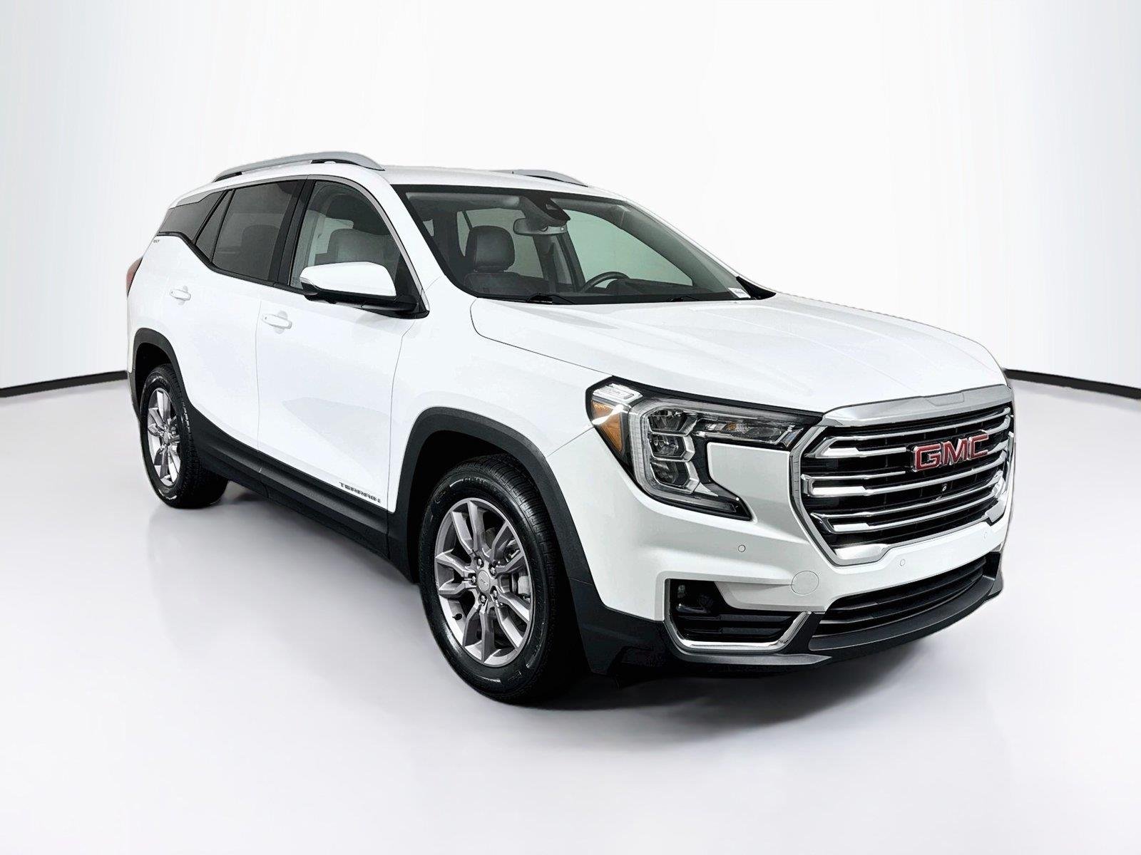 Used 2023 Summit White GMC SLT image 9