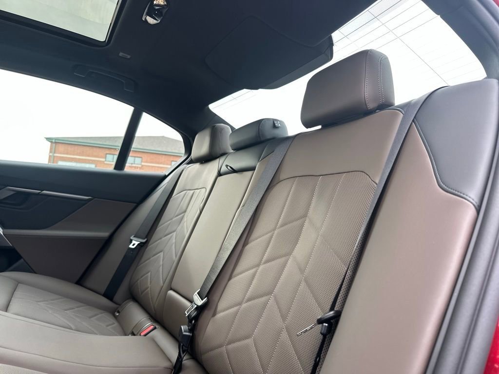 New 2026 Vegas Red Metallic BMW 530i xDrive image 21