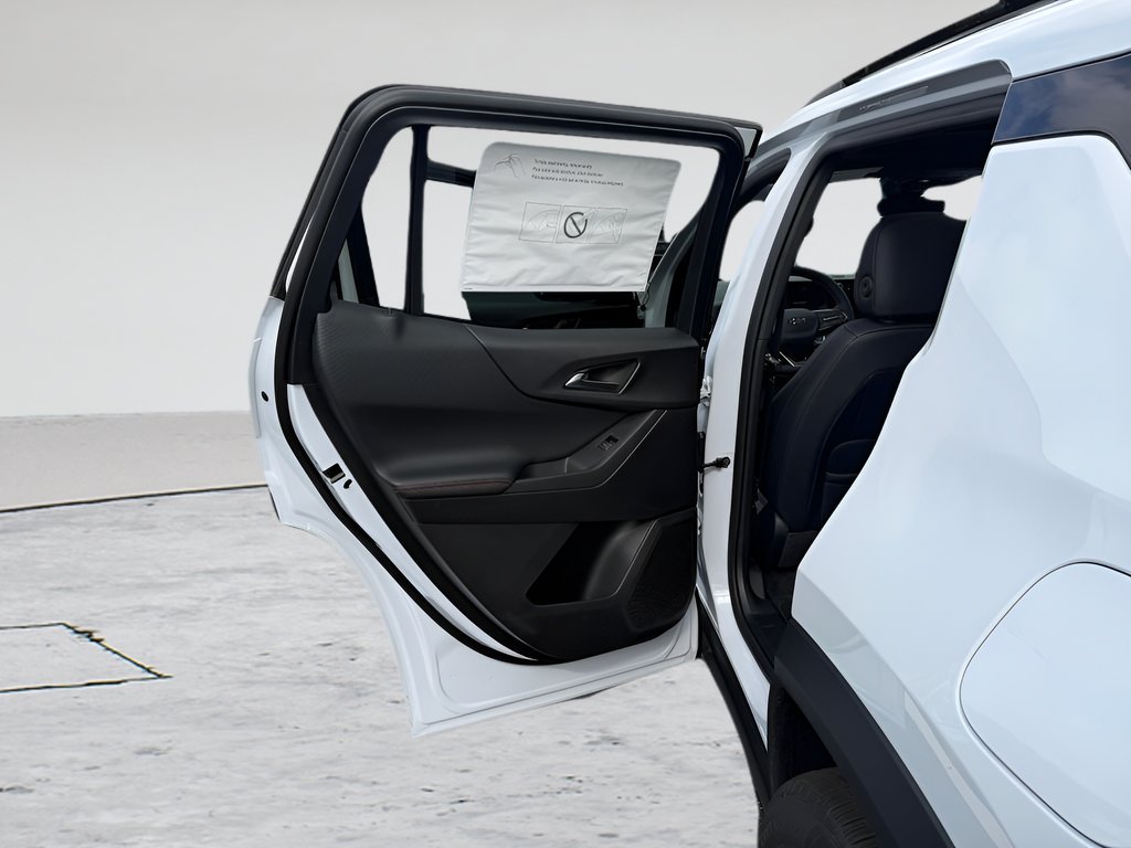 2027 Chevrolet Equinox RS - Photo 23