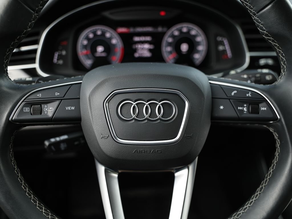 Used 2025 Glacier White Metallic Audi 45 Premium Plus image 30