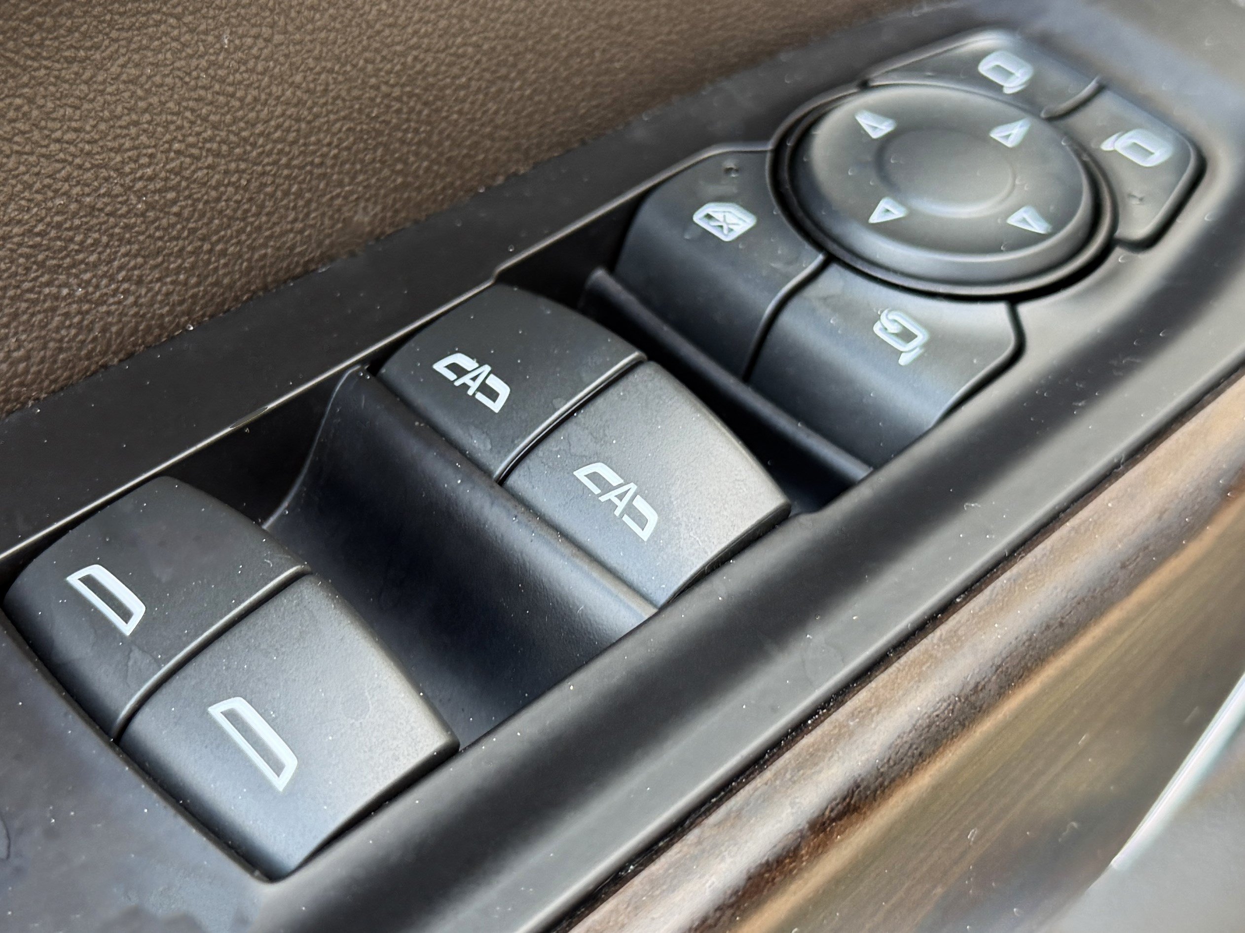 Used 2021 SATIN STEEL METALLIC GMC SLT image 15