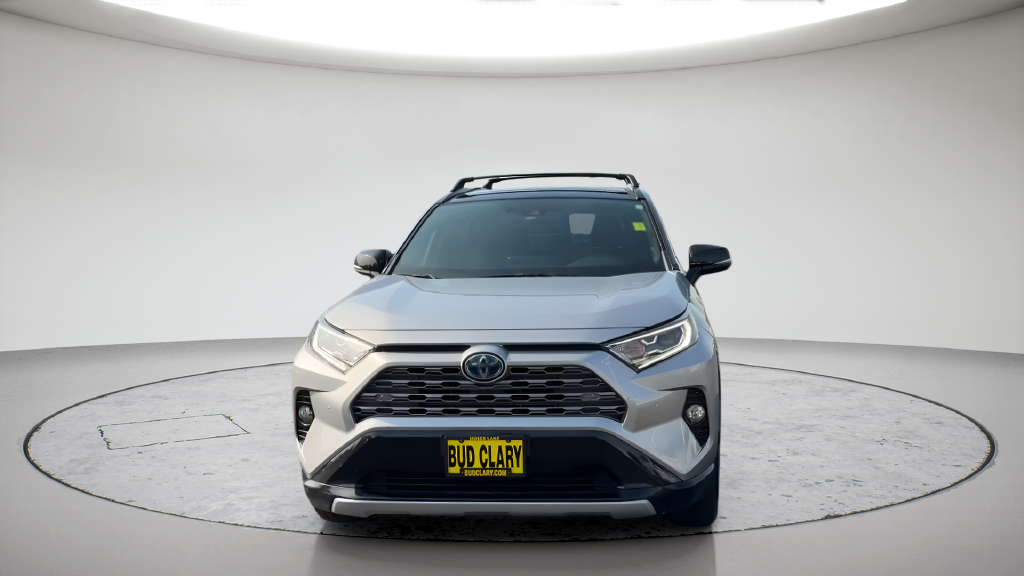 Used 2021 Silver Sky Metallic Toyota XSE image 2