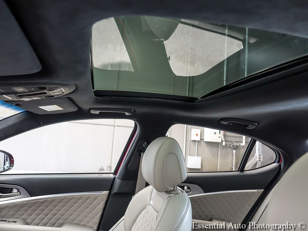 Used 2022 Red Genesis 3.3T image 12